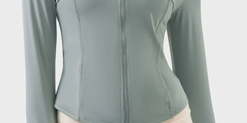 Sweatshirts & Hoodies
